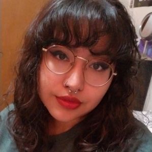 Meet your Posher, Noemi